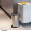 Lixeira Brinox 20L com pedal e balde linha Decorline inox